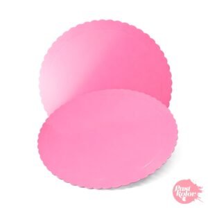Base redonda rosa vivo Ø30 cm para apresentação de bolos e sobremesas.