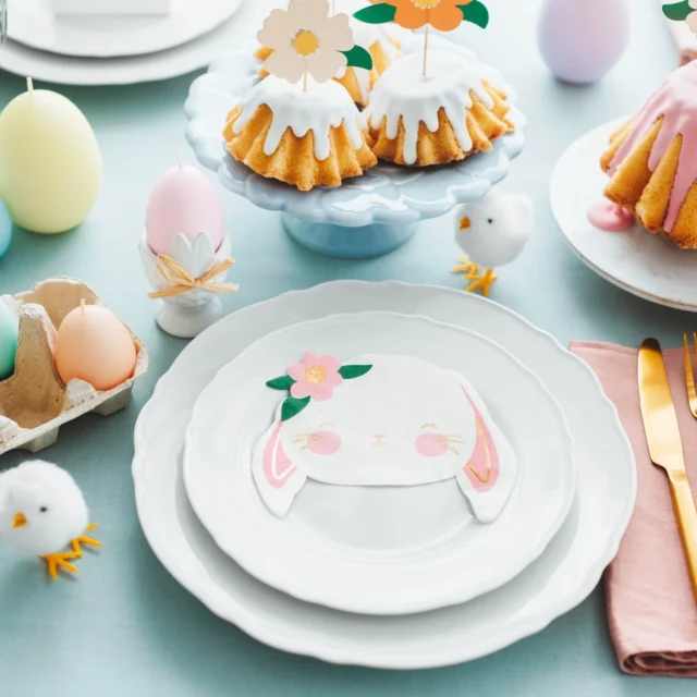 Inspiração para a mesa de Páscoa 🐣

Entre pequenos elementos decorativos, como velas e apontamentos temáticos, cria-se um ambiente simples… mas especial.

#muffinpartystore #pascoa #mesadepascoa