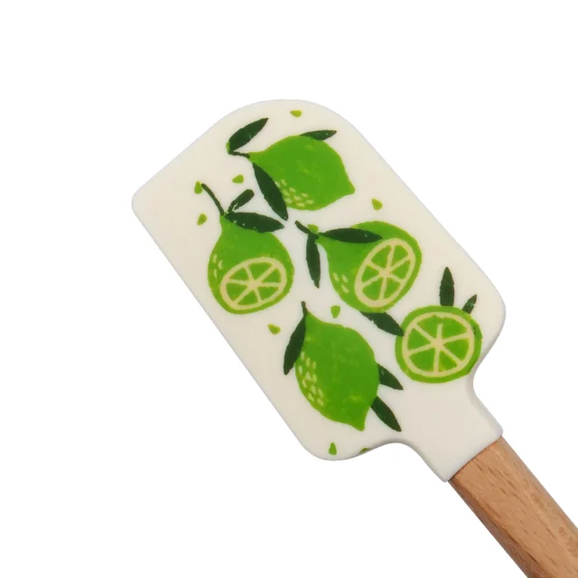 Há produtos que sabem imediatamente a verão ☀️🍋🍍🍊

Chegaram novas espátulas de silicone com padrões tropicais e frutados, perfeitas para dar um toque de verão às aventuras na cozinha.

Qual é a vossa favorita?
🍊 Laranja
🍍 Ananás
🍋 Limão

#muffinpartystore #verão